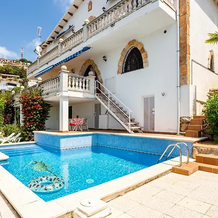 Tresa Villa